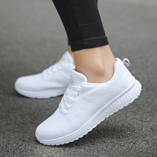 Light Breathable Tennis Shoes